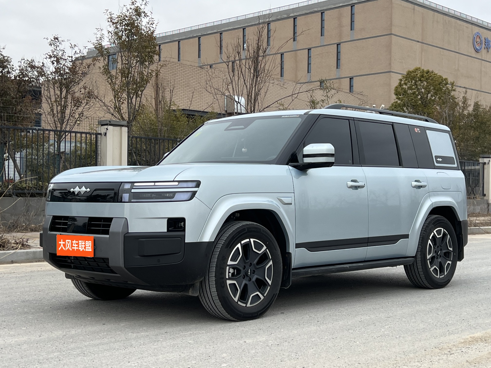 2025 BYD LEOPARD TITANIUM 7