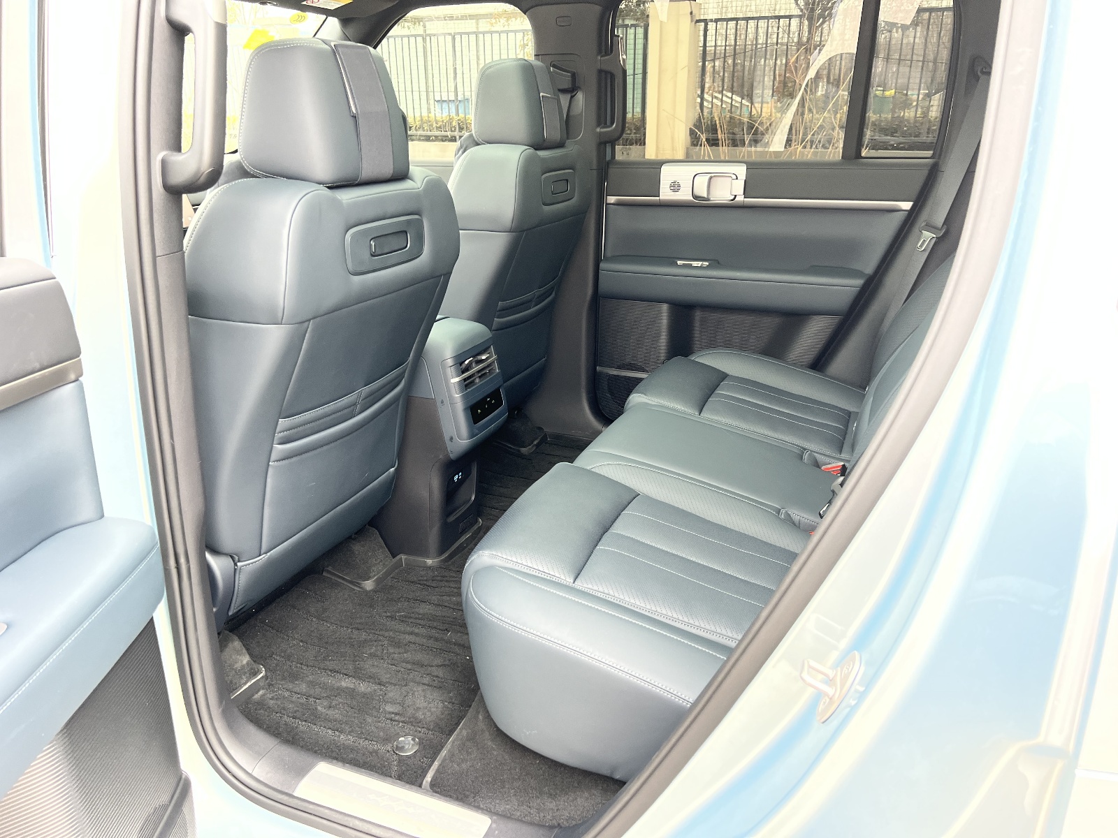 2025 BYD LEOPARD TITANIUM 7